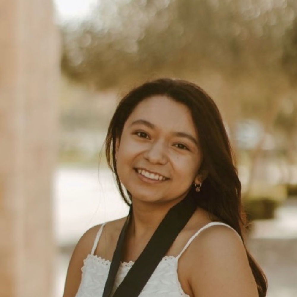 Meet your Posher, Alejandra